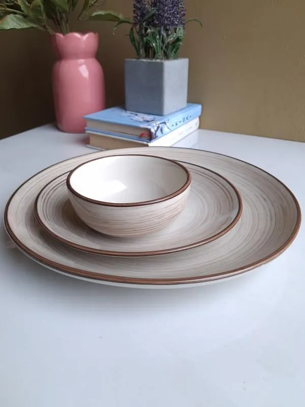 Handcrafted_Dinner_Set_-_Cream_Spiral_?_Elegant_Ceramic_Tableware_for_Stylish_Dining