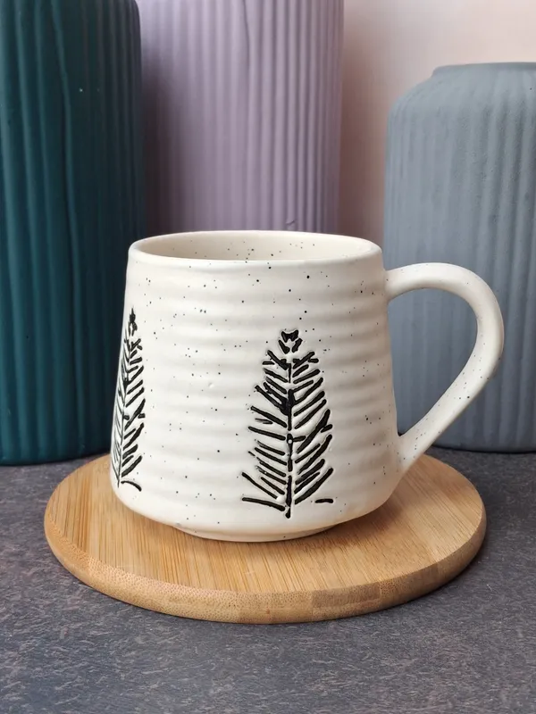 Leaf_Design_Ceramic_Coffee_Mug_Stylish_And_Compact_Design-_Medium(250ml)