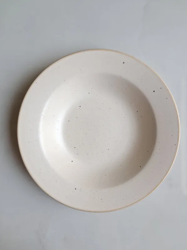Handcrafted_Cream_Pasta_Plate_?_Artisan_Ceramic_Dish_for_Elegant_Dining