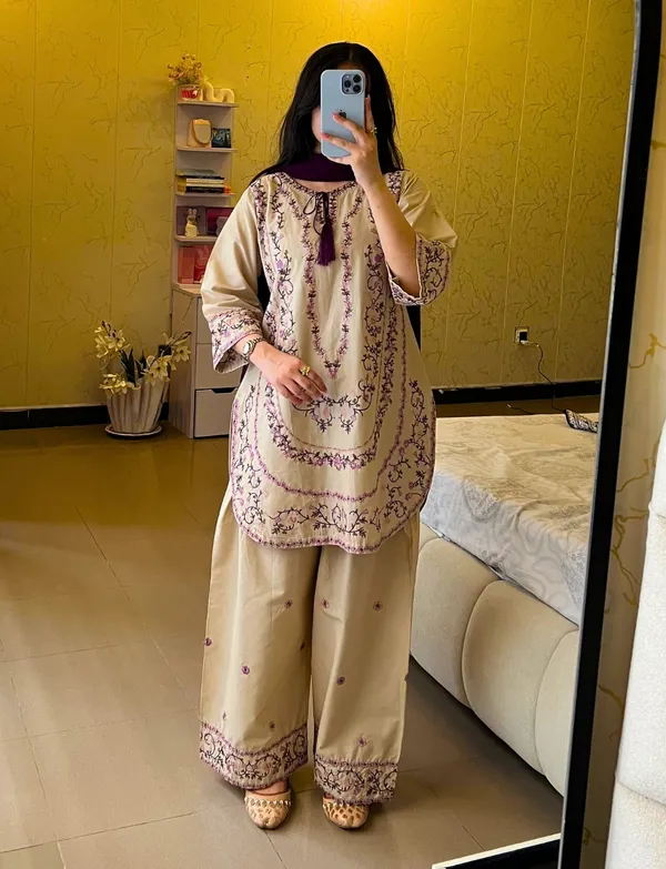 Khadi_cotton__embroidery_kurta_set_
