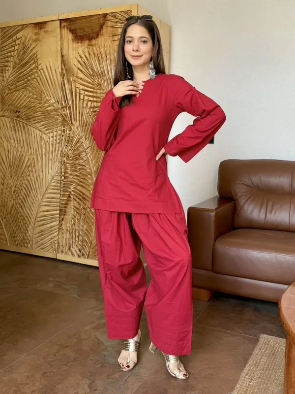 RED_FARSHI_SUIT_SET