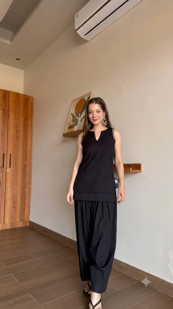 noor_black_farshi_suit_set