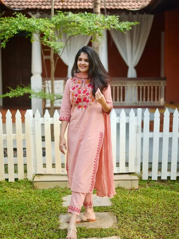 Pink_Khadi_Cotton_Suit_Set