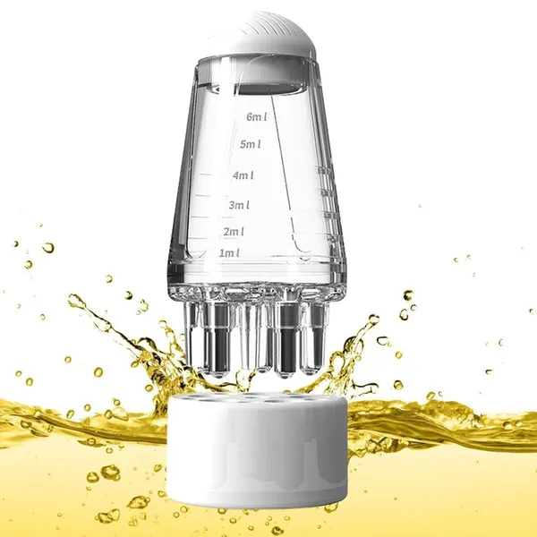 Transparent_Hair_Oil_Applicator_With_Scalp_Massager__(60_Ml)