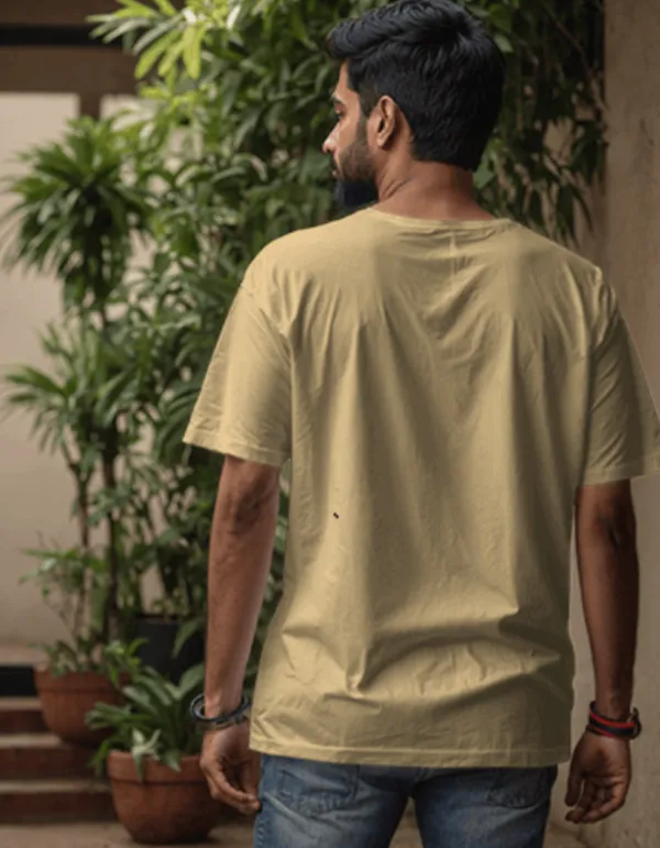Classic_Eye_Contact_Dog_Lovers_Beige_Graphic_Tee_|_Soft_And_Breathable