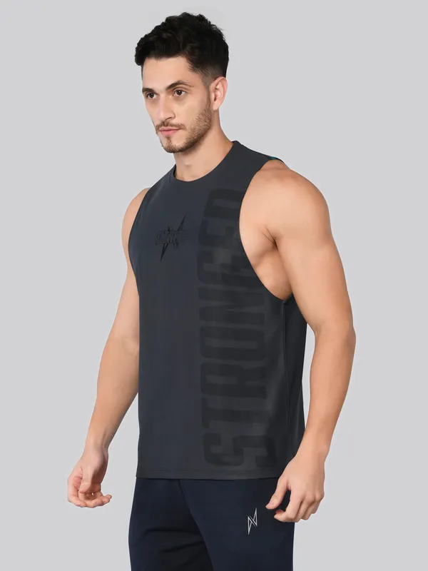 COMBO_BLUE_GREY_TANKS