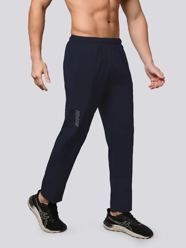Black_Super_Stretchable_Track_Pant_for_Men
