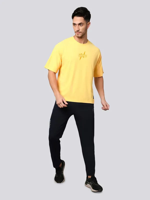 Yellow_Solid_Oversized_Round_Neck_Comfort_T-Shirt