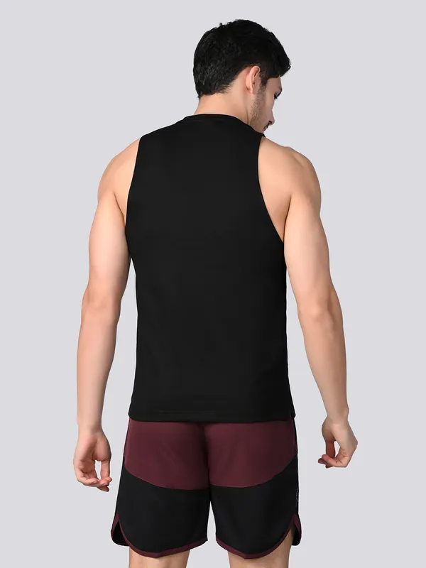 Unstoppable_Midnight_Black_Classic_Tank