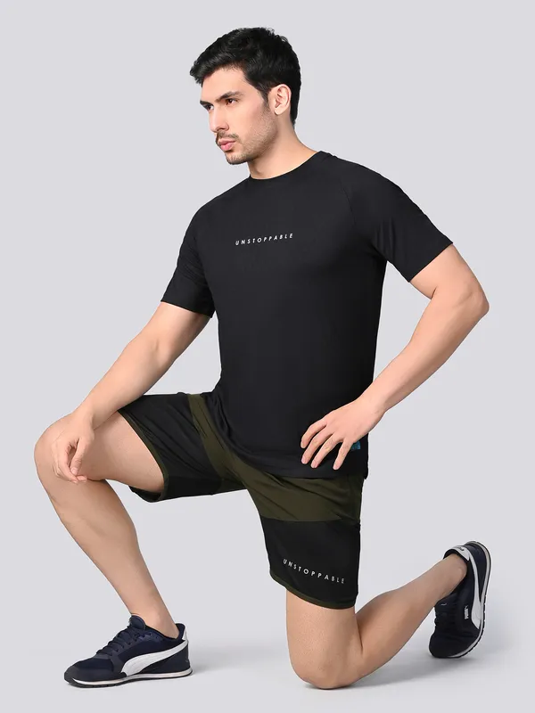 Unstoppable_Midnight_Black_Core_Tee