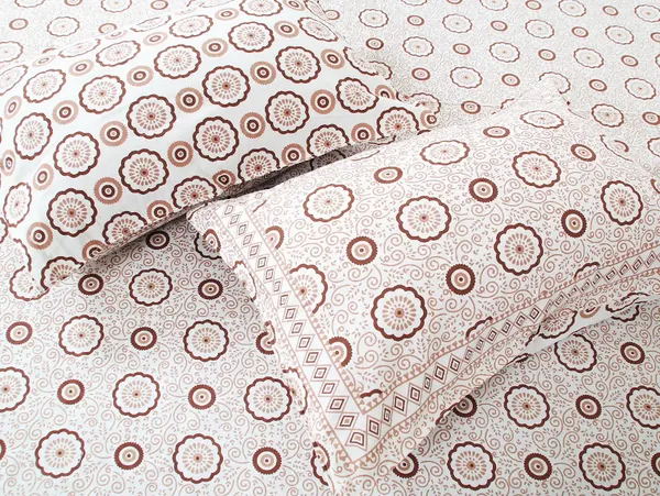 Elegant_Cotton_Bedsheet_Set_for_Perfect_Comfort–_Size_120x120_CEL