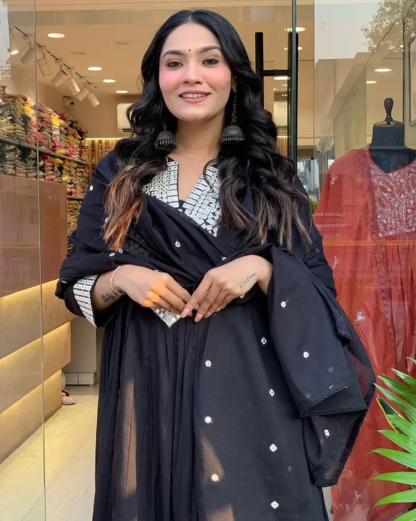 Black_Cotton_Embroidered_Kurta_pant_with_Dupatta_Set