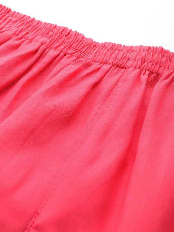 Rose_Pure_Cotton_Two_Pockets_Mid-RIse_Regular_Fit_Cropped_Pant