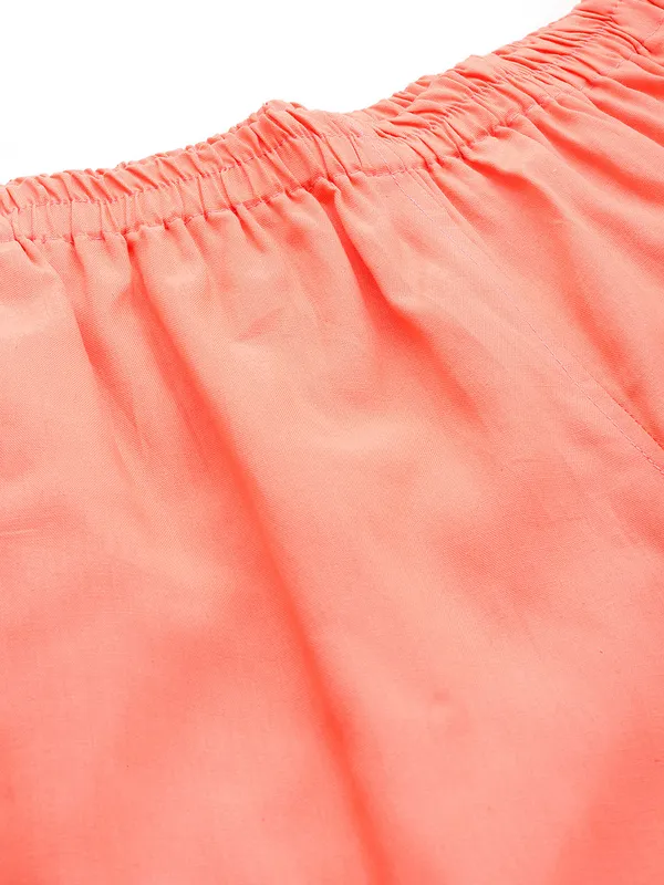 Peach_Pure_Cotton_Two_Pockets_Mid-RIse_Regular_Fit_Cropped_Pant