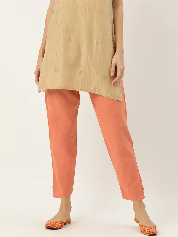 Peach_Rust_Pure_Cotton_Two_Pockets_Mid-RIse_Regular_Fit_Cropped_Pant