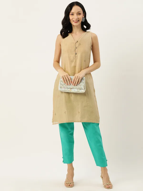 Sea_Green_Pure_Cotton_Two_Pockets_Mid-RIse_Regular_Fit_Cropped_Pant