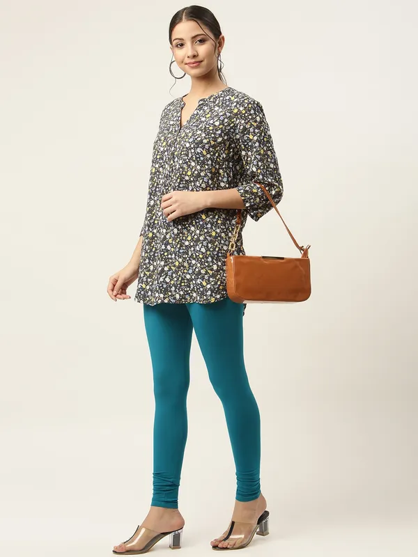 Rama_Green_Viscose_Rayon_Elasticated_Waistband_Churidaar_Length_Leggings_For_Women_&_Girls