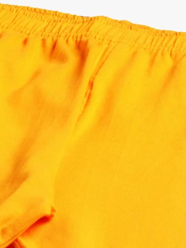 Dark_Yellow_Viscose_Rayon_Elasticated_Waistband_Churidaar_Length_Leggings_For_Women_&_Girls