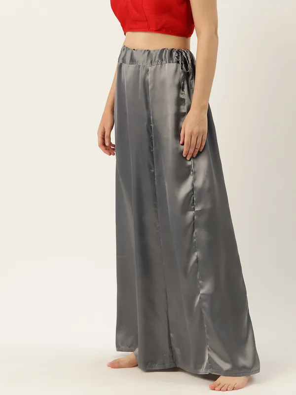 Steel_Grey_Elastane_Flared_Saree_Petticoat_For_Women