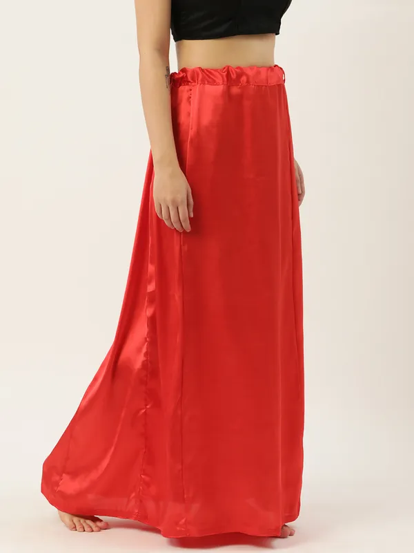Red_Elastane_Flared_Saree_Petticoat_For_Women