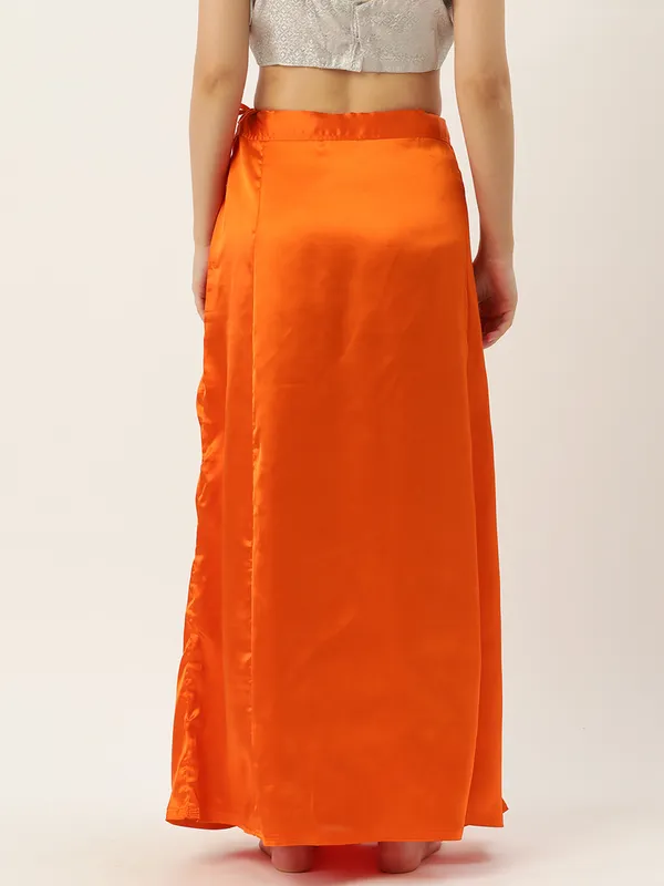 Orange_Elastane_Flared_Saree_Petticoat_For_Women