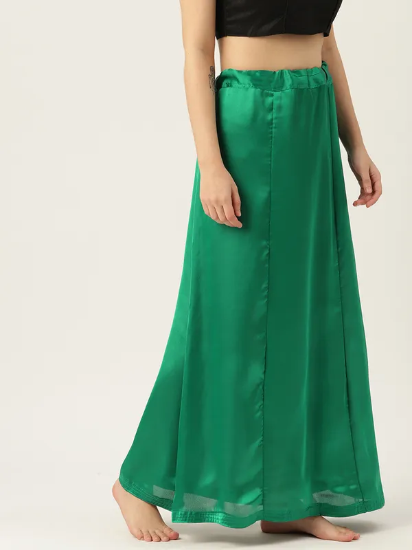 Peacock_Green_Elastane_Flared_Saree_Petticoat_For_Women