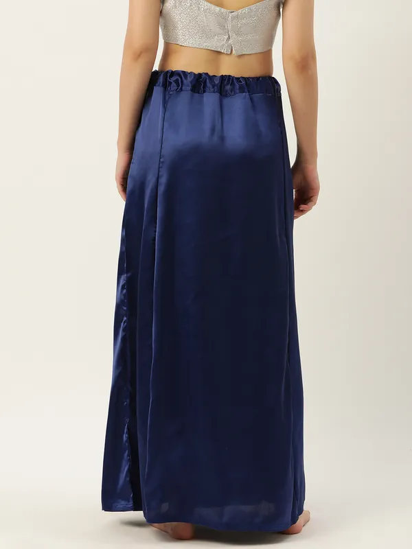 Royal_Blue_Elastane_Flared_Saree_Petticoat_For_Women