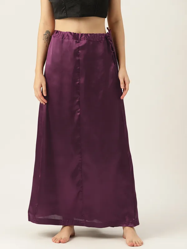 Wine_Elastane_Flared_Saree_Petticoat_For_Women