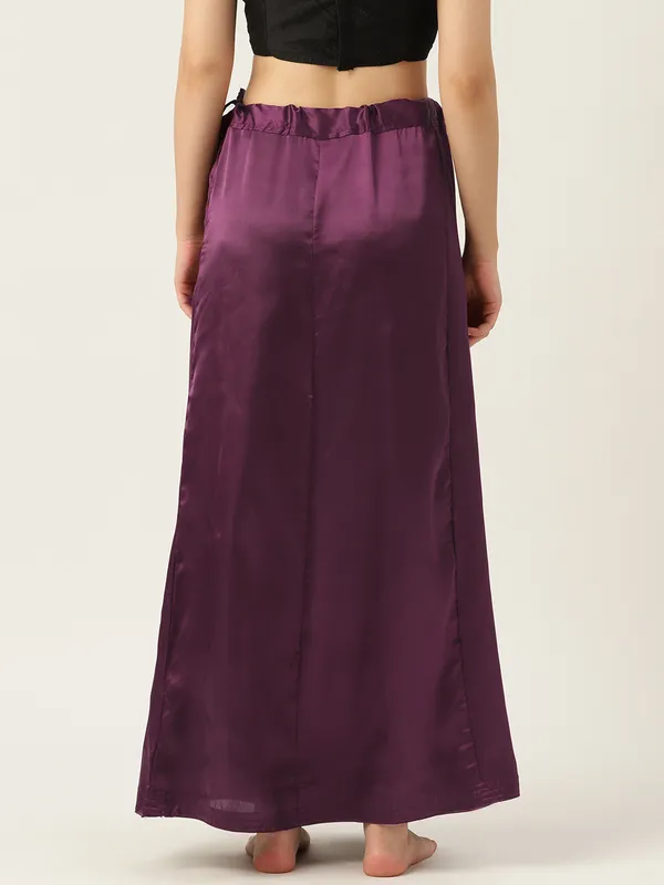 Wine_Elastane_Flared_Saree_Petticoat_For_Women