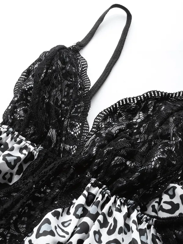 Grey_Cheetah_Print_Babydoll_Lingerie/Nighty_With_Thong_Panty