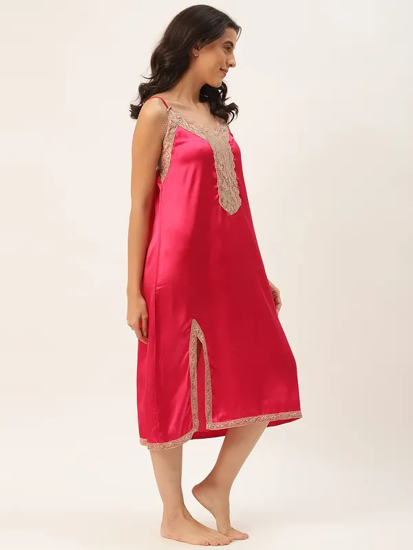 Rose_Pink_Satin_Nightwear/Nightsuit_And_Matching_Robe_With_Lace