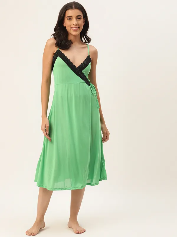 Parrot_Green_Solid_Finish_Nightwear/_Nighty_With_Cotton_Fabric_And_Lace_For_Women