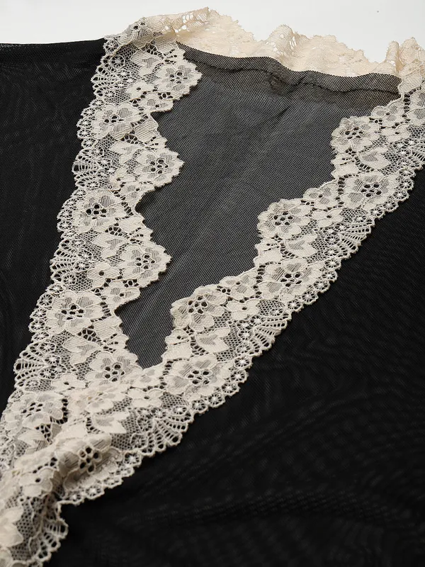 Black_Solid_Finish_Babydoll_Lingerie/Nighty_With_Robe_&_Matching_Thong