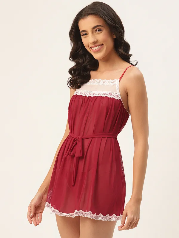 Maroon_Solid_Finish_Babydoll_Lingerie/Nighty_With_Robe_&_Matching_Thong