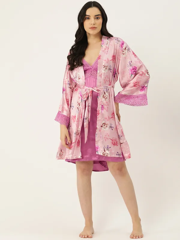 Multicolor_Printed_Satin_Nightwear/Nightsuit_And_Matching_Robe_With_Lace