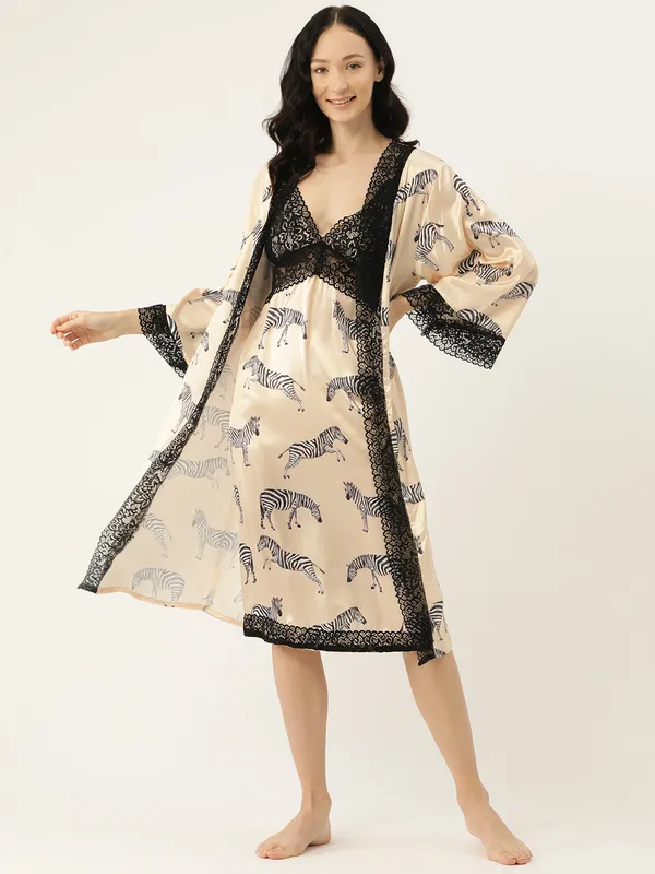 Multicolor_Printed_Satin_Nightwear/Nightsuit_And_Matching_Robe_With_Lace