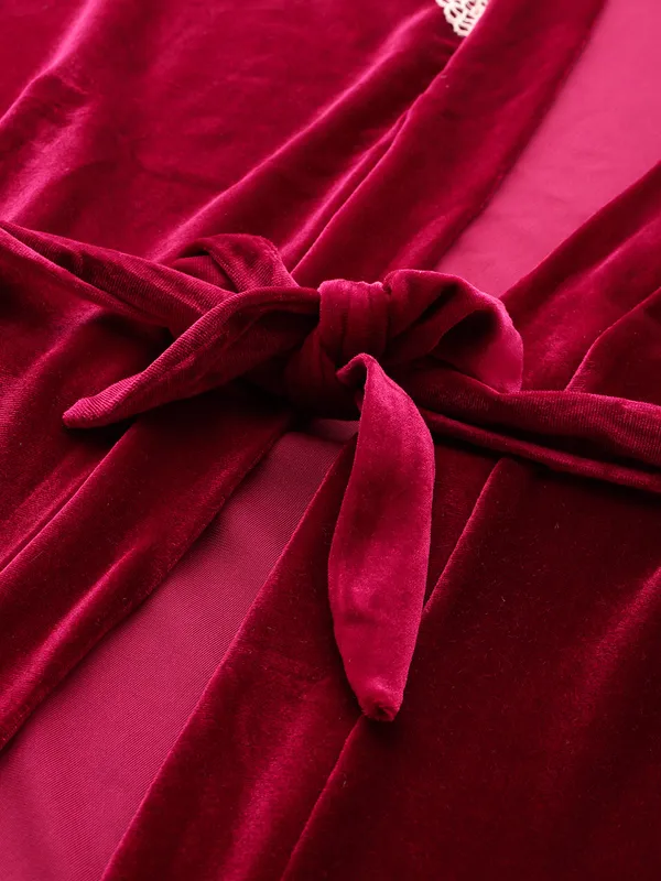 Red_Luxurious_Velvet_Babydoll_Nightwear_Robe_Set
