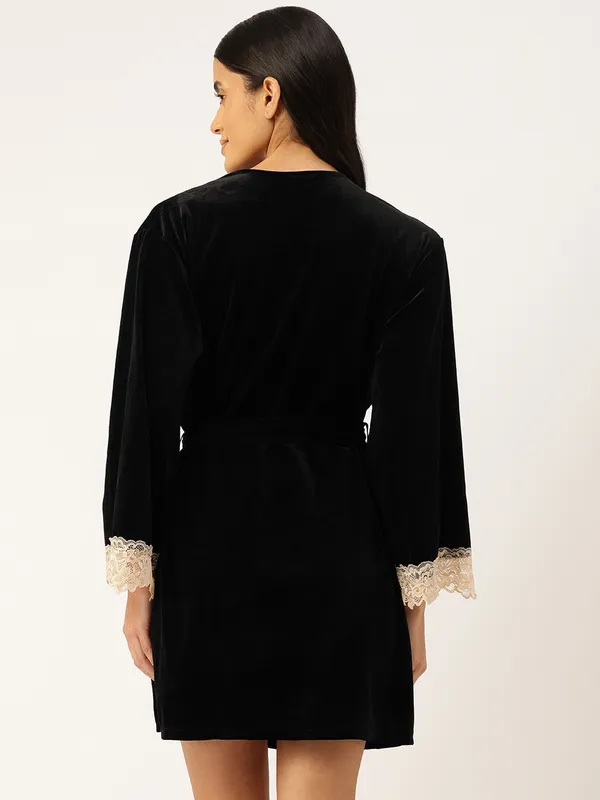 Black_Luxurious_Icy_Satin_Babydoll_Nightwear