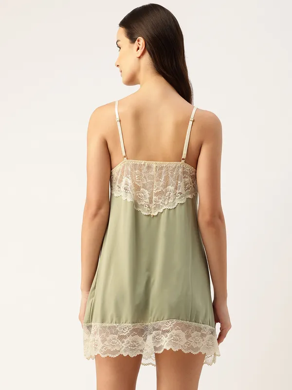 Pista_Green_Luxurious_Icy_Satin_Babydoll_Nightwear