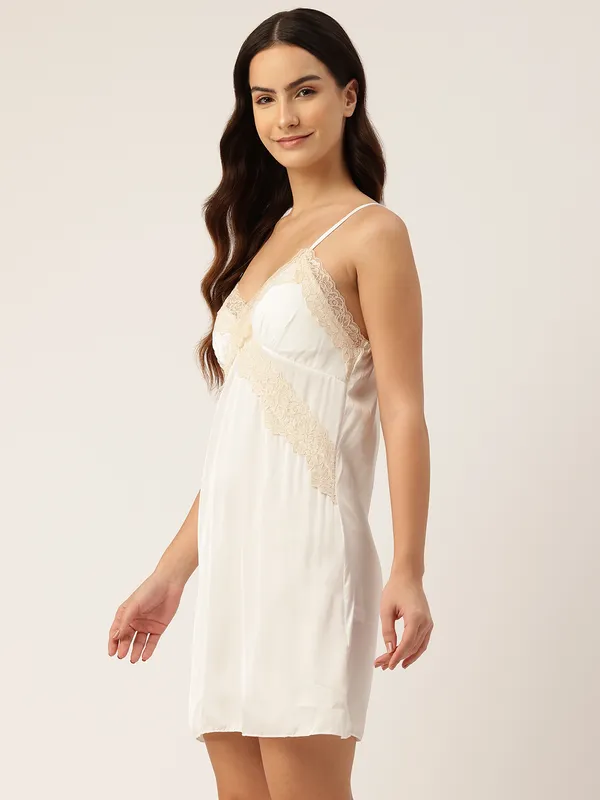 White_Luxurious_Icy_Satin_Babydoll_Nightwear