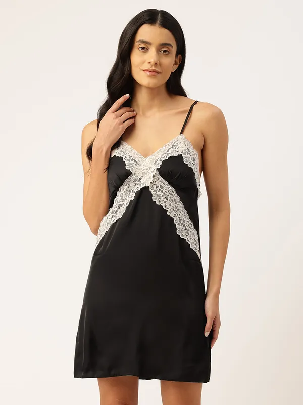 Black_Luxurious_Icy_Satin_Babydoll_Nightwear