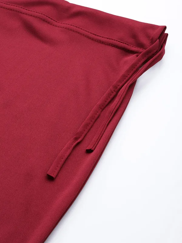 Maroon_Solid_Saree_Shapewear_For_Women