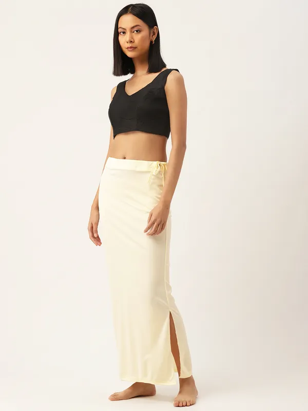 Off_White_Solid_Saree_Shapewear_For_Women