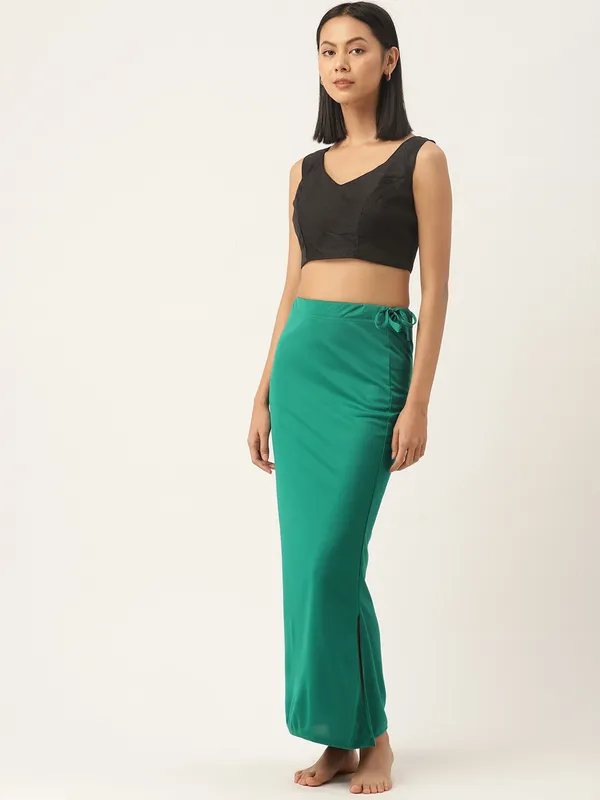 Peacock_Green_Solid_Saree_Shapewear_For_Women