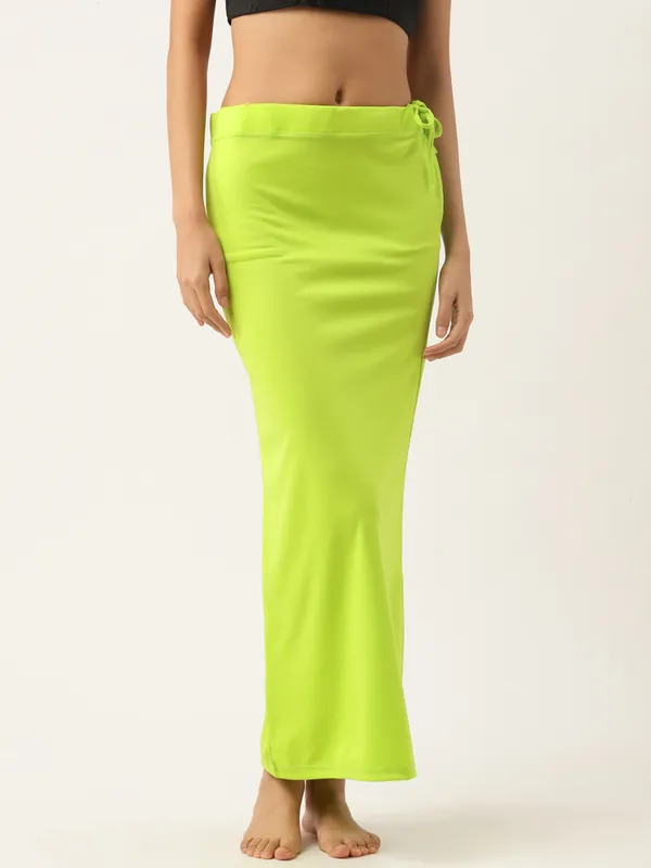 Parrot_Green_Solid_Saree_Shapewear_For_Women