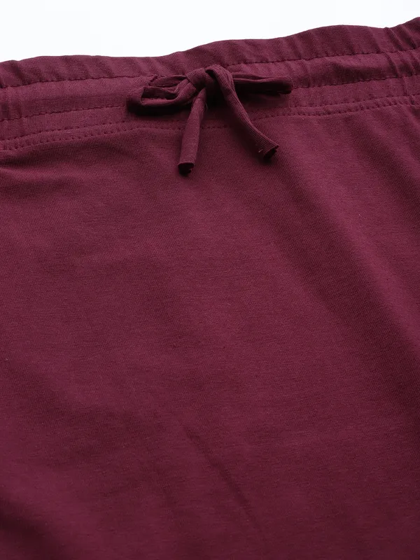 Magenta_Solid_Knitted_Saree_Shapewear_For_Women