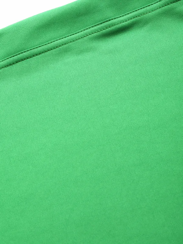 Gloss_Green_Solid_Saree_Shapewear_For_Women