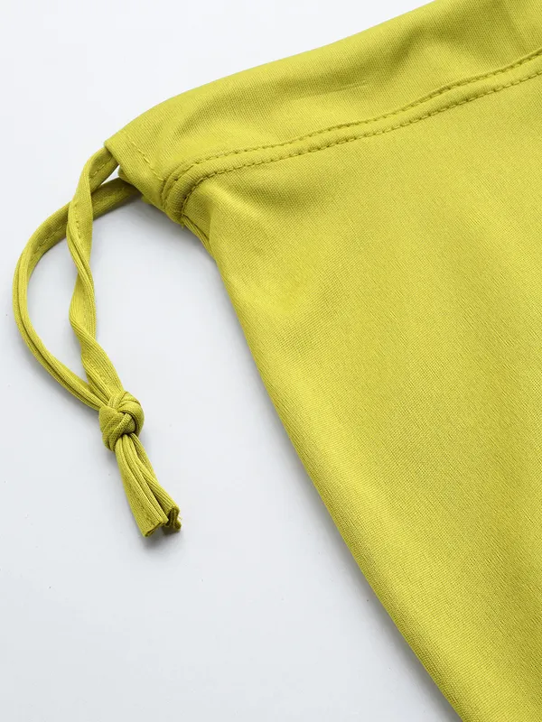 Light_Mehendi_Solid_Saree_Shapewear_For_Women