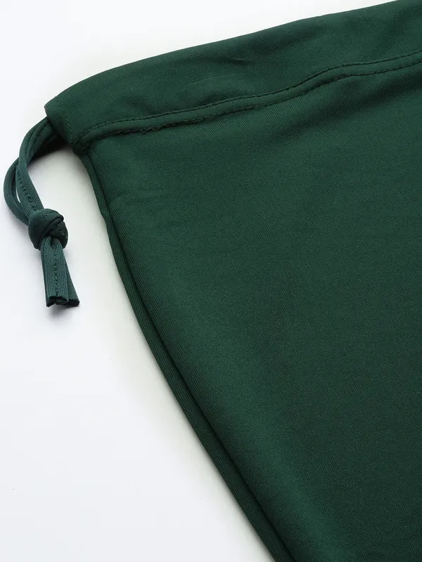 Deep_Green_Solid_Saree_Shapewear_For_Women
