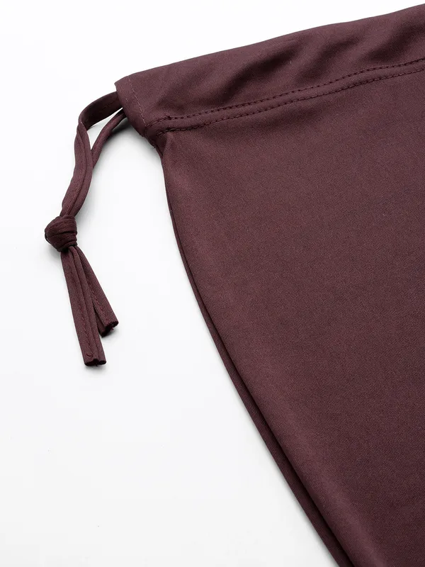 Deep_Magenta_Solid_Saree_Shapewear_For_Women